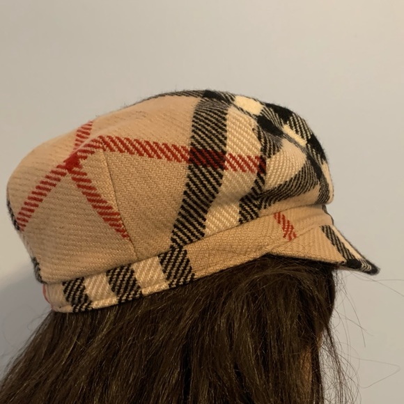 Burberry check hat/cap - Picture 6 of 8